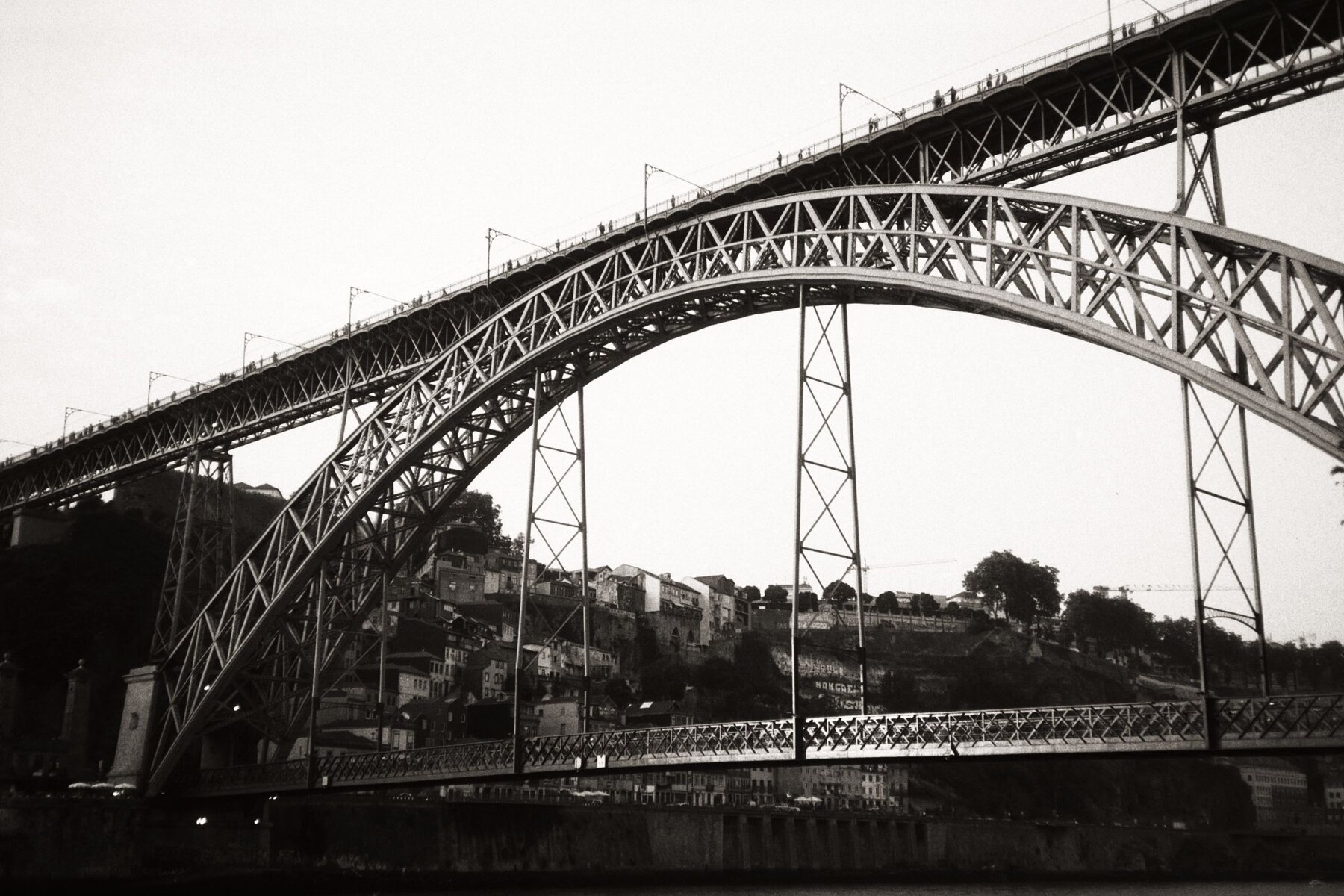 Iron bridge over the Douro